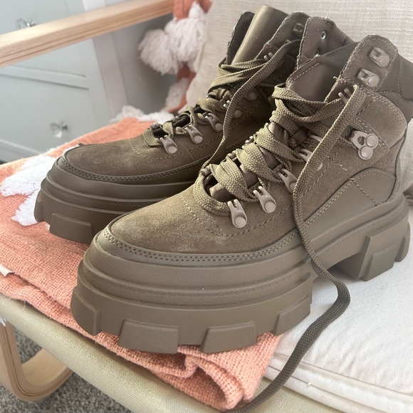Zara combat boots - Picture 3 of 3